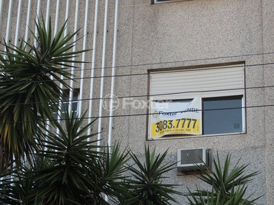 Apartamento 2 dorms à venda Rua Bezerra de Menezes, Passo da Areia - Porto Alegre