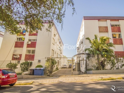Apartamento 2 dorms à venda Rua Cipó, Passo da Areia - Porto Alegre