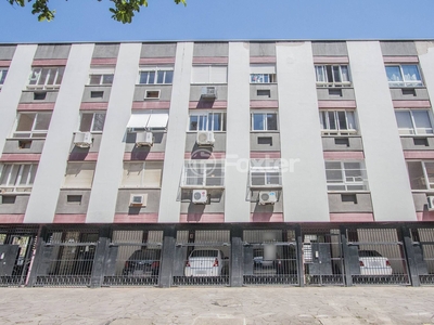 Apartamento 2 dorms à venda Rua Jaraguá, Bela Vista - Porto Alegre