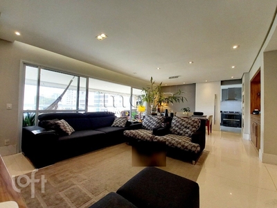 Apartamento à venda em Liberdade com 171 m², 4 quartos, 3 suítes, 3 vagas