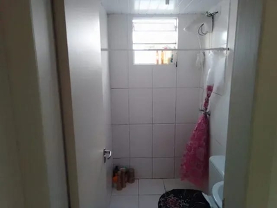 Apartamento em Costeira, São José dos Pinhais/PR de 52m² 2 quartos à venda por R$ 162.000,00