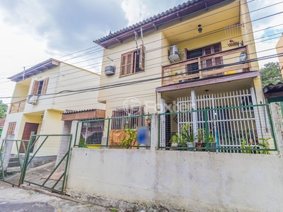 Casa 2 dorms à venda Rua Amapá, Vila Nova - Porto Alegre