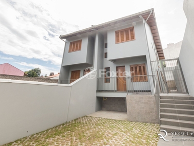 Casa 2 dorms à venda Rua Aristides Rosa, Jardim Carvalho - Porto Alegre