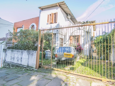 Casa 2 dorms à venda Rua Coronel Paulino Teixeira, Rio Branco - Porto Alegre