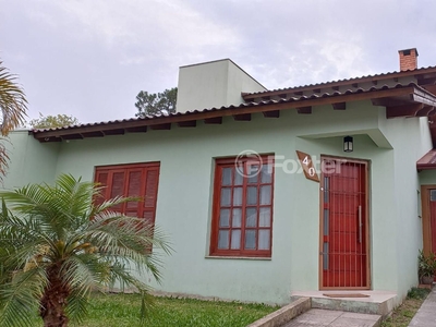 Casa 2 dorms à venda Rua Itati, Santa Isabel - Viamão