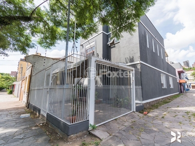 Casa 2 dorms à venda Rua São Manoel, Rio Branco - Porto Alegre