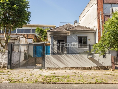 Casa 3 dorms à venda Avenida Jordão, Bom Jesus - Porto Alegre