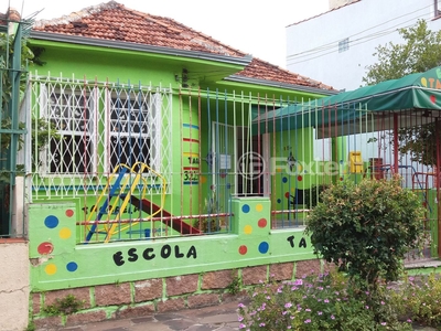 Casa 3 dorms à venda Rua Afonso Pena, Azenha - Porto Alegre