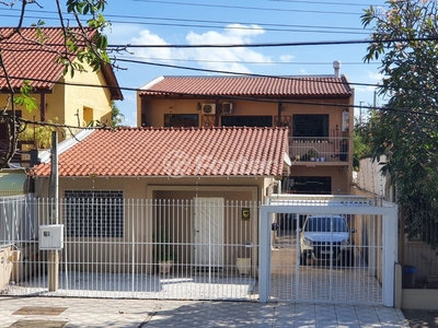Casa 3 dorms à venda Rua Baden Powell, Sarandi - Porto Alegre