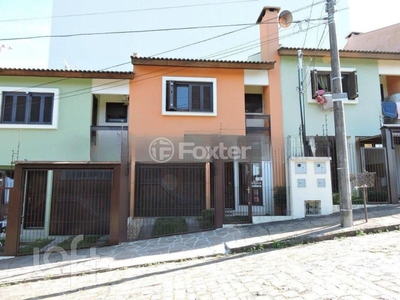 Casa 3 dorms à venda Rua Balduino Onzi, Planalto - Caxias do Sul