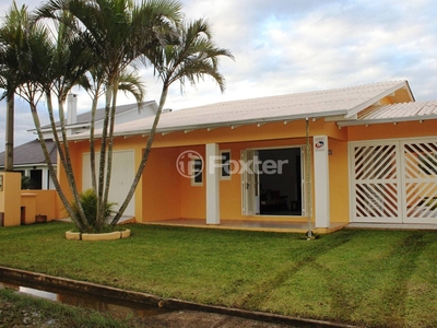Casa 3 dorms à venda Rua Cachoeira do Sul, Paraíso (distrito) - Torres