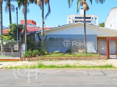 Casa 3 dorms à venda Rua Doutor Alberto Albertini, São Sebastião - Porto Alegre