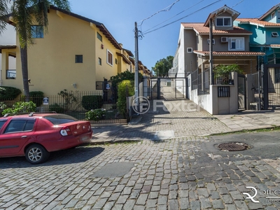 Casa 3 dorms à venda Rua Padre João Batista Réus, Vila Conceição - Porto Alegre
