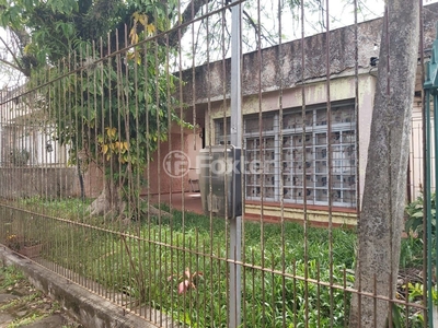 Casa 3 dorms à venda Rua Paulo Bento Lobato, Jardim Lindóia - Porto Alegre