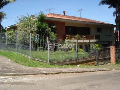 Casa 3 dorms à venda Rua Saturnino de Brito, Sao Leopoldo - São Leopoldo