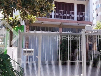 Casa 3 dorms à venda Rua São Francisco, Santana - Porto Alegre