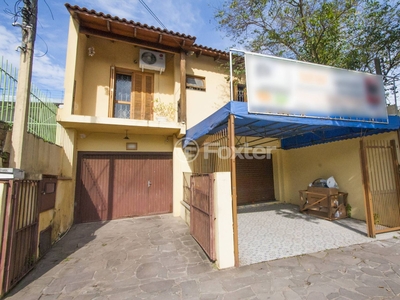 Casa 3 dorms à venda Rua São Luís, Santana - Porto Alegre