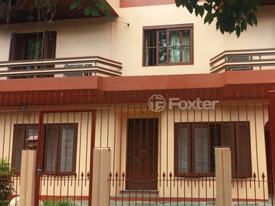 Casa 3 dorms à venda Rua Tenente-Coronel Fabrício Pilar, Mont Serrat - Porto Alegre