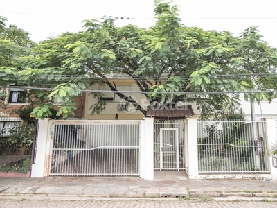 Casa 3 dorms à venda Rua Trujilo, Jardim Lindóia - Porto Alegre