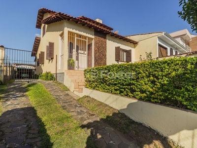 Casa 3 dorms à venda Rua Vidal de Negreiros, Vila São José - Porto Alegre