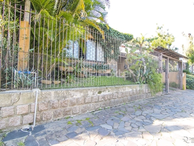 Casa 4 dorms à venda Avenida Pereira Passos, Vila Assunção - Porto Alegre