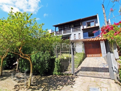 Casa 4 dorms à venda Rua Dona Lida Monteiro, Teresópolis - Porto Alegre