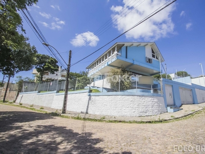 Casa 4 dorms à venda Rua Dona Lida Monteiro, Teresópolis - Porto Alegre