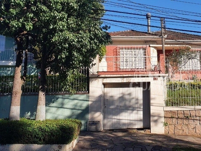 Casa 4 dorms à venda Rua Guilherme Schell, Santo Antônio - Porto Alegre