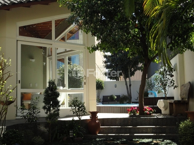 Casa 4 dorms à venda Rua Maestro Mendanha, Santana - Porto Alegre