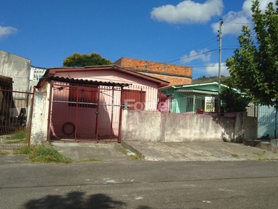 Casa 4 dorms à venda Rua Reverendo Daniel Betts, Morro Santana - Porto Alegre