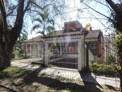 Casa 5 dorms à venda Rua Doutor Castro de Menezes, Vila Assunção - Porto Alegre