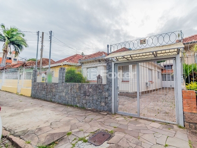 Casa 5 dorms à venda Rua Paissandu, Partenon - Porto Alegre