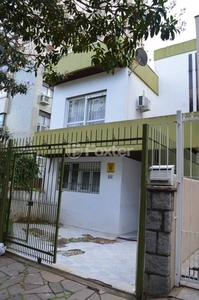 Casa 6 dorms à venda Rua João Abbott, Petrópolis - Porto Alegre