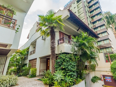 Casa em Condomínio 3 dorms à venda Alameda Emílio de Menezes, Três Figueiras - Porto Alegre