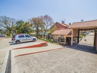 Casa em Condomínio 3 dorms à venda Estrada João Vedana, Cavalhada - Porto Alegre