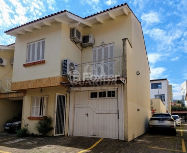 Casa em Condomínio 3 dorms à venda Rua Florinha, Cavalhada - Porto Alegre