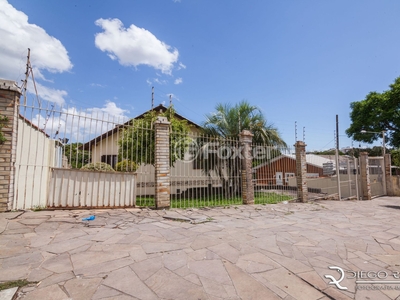 Casa em Condomínio 3 dorms à venda Rua Cuiabá, Medianeira - Porto Alegre