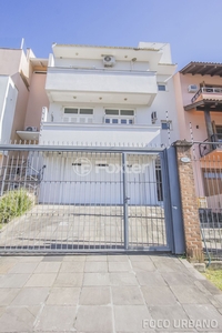 Casa em Condomínio 3 dorms à venda Rua Octávio de Souza, Teresópolis - Porto Alegre