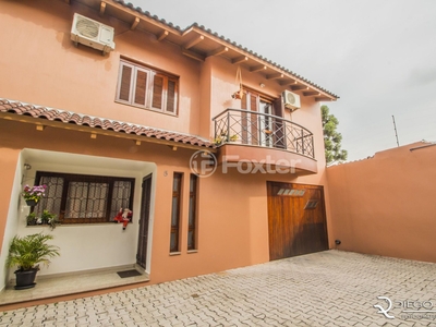 Casa em Condomínio 3 dorms à venda Rua Oscar Schneider, Medianeira - Porto Alegre