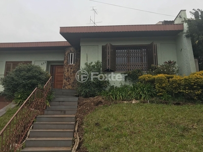 Casa em Condomínio 4 dorms à venda Rua Alfredo Schuett, Três Figueiras - Porto Alegre