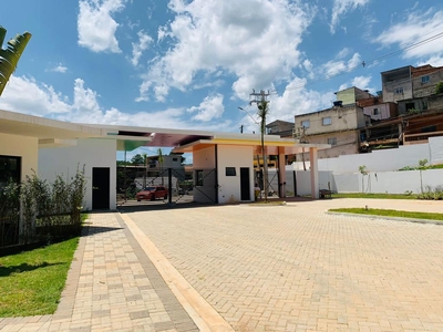 Casa em Jardim Petrópolis, Cotia/SP de 50m² 2 quartos à venda por R$ 329.000,00