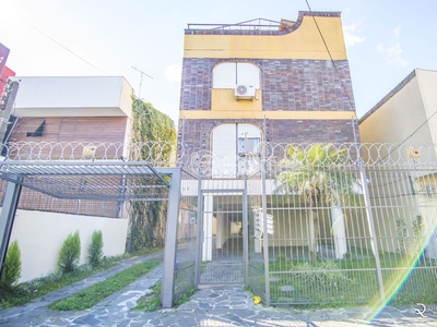 Cobertura 3 dorms à venda Rua Valparaíso, Jardim Botânico - Porto Alegre