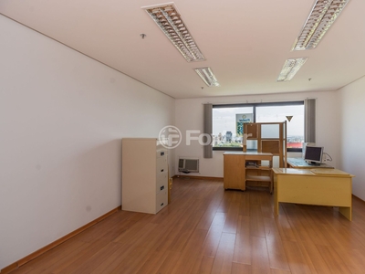 Sala / Conjunto Comercial à venda Avenida Plínio Brasil Milano, Auxiliadora - Porto Alegre