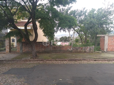 Terreno à venda Rua Joaquim Cruz, Santo Antônio - Porto Alegre