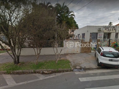 Terreno à venda Rua Veríssimo Rosa, Partenon - Porto Alegre