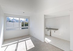 APARTAMENTO no 5º andar com 3 dormitórios e 1 garagem