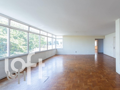 Apartamento à venda em Jardim Paulistano com 180 m², 3 quartos, 1 suíte, 1 vaga