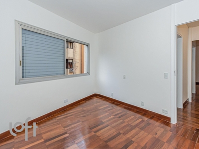 Apartamento à venda em Lagoa com 135 m², 3 quartos, 1 suíte, 1 vaga