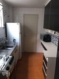 Apartamento à venda em Praça da Bandeira com 65 m², 2 quartos, 1 vaga