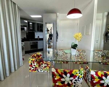 Apartamento com vista para o mar à venda no bairro Abraão, Florianópolis - SC